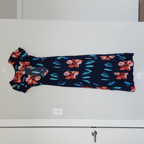 🌺 Floral Maxi Backless - Picture 4 of 5